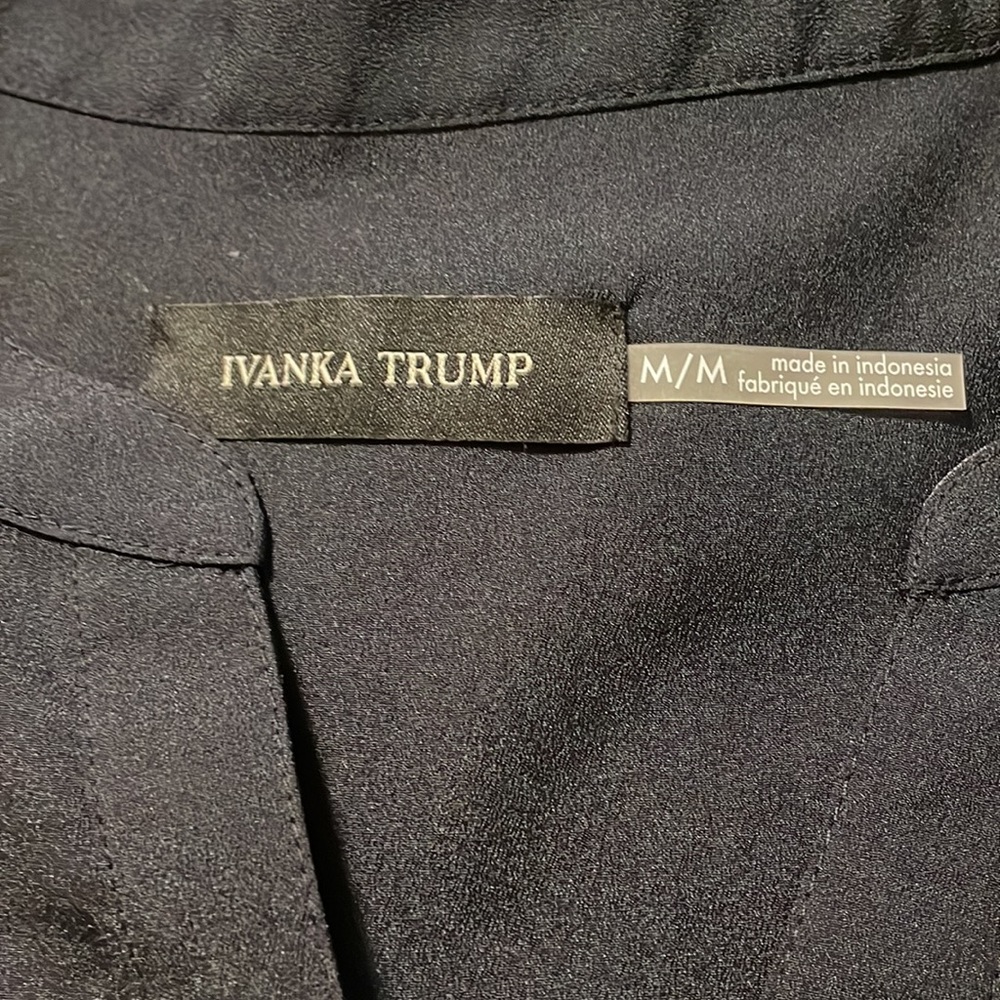 Ivanka Trump long sleeve black dress shirt. - Picture 3 of 5